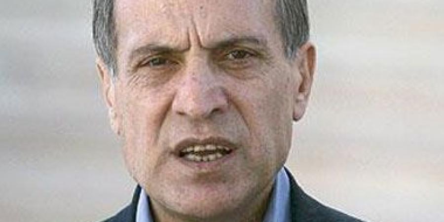 أبو ردينة: الاعتراف الدولى بفلسطين إنجاز مهم ويعكس تغيرا فى مواقف الدول الغربية - الأول نيوز