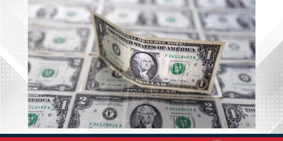 تذبذب الدولار ترقبا لمؤشرات حول مسار أسعار الفائدة - الأول نيوز