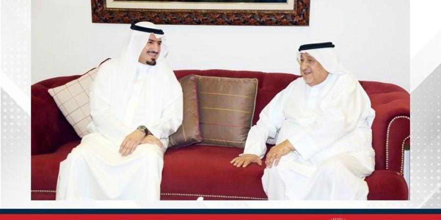 محافظ العاصمة: المجالس البحرينية تجسد القيم الوطنية وتعزز التواصل مع الأهالي - الأول نيوز