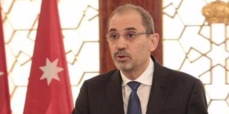 وزير خارجية البحرين يبحث مع نظيريه الأردني والسوداني بنيويورك تعزيز التعاون - الأول نيوز