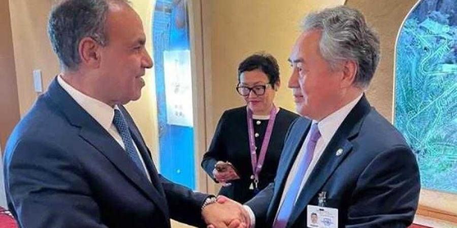 وزير الخارجية والهجرة يلتقي بوزير خارجية قرغيزستان على هامش الجمعية العامة للأمم المُتحدة - الأول نيوز