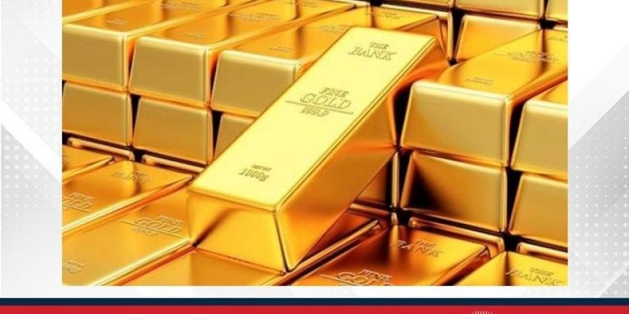 الذهب يحوم قرب ارتفاع قياسي مع تراجع الدولار وزيادة توقعات خفض الفائدة - الأول نيوز