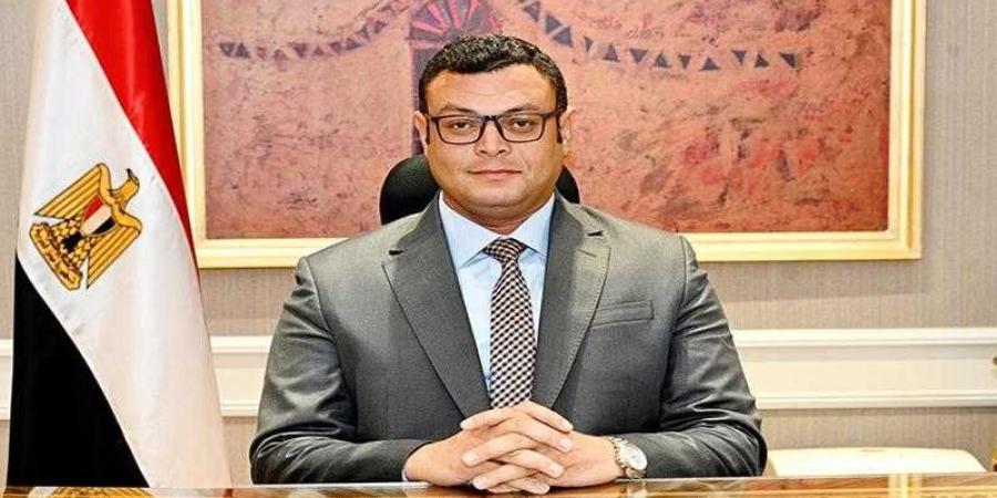 وزير الإسكان يتابع الموقف التنفيذي لعددٍ من المشروعات الجاري تنفيذها بمدينة حدائق العاصمة - الأول نيوز