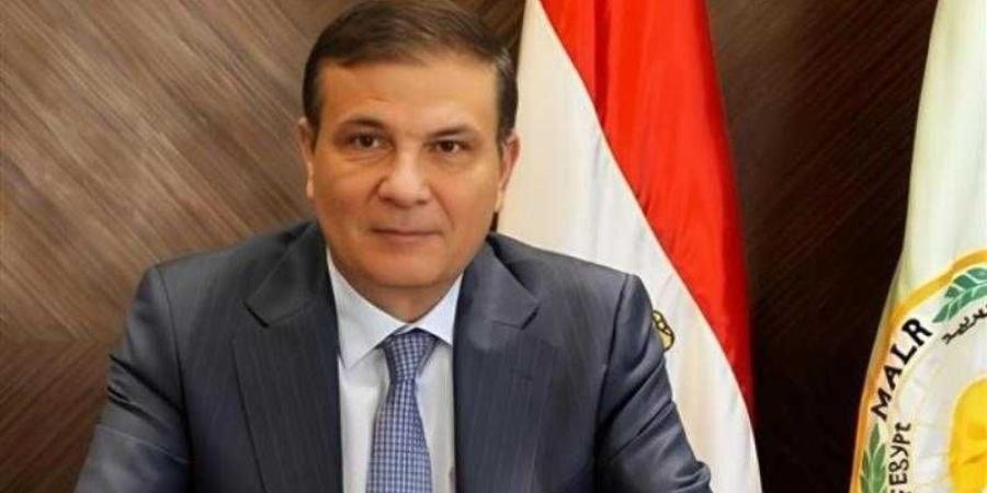 وزير الزراعة يوجه بتحرك عاجل لدعم المربين بالمنوفية والجيزة - الأول نيوز