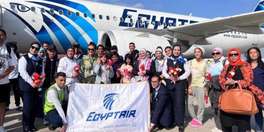 خلال رحلتهم الاستشفائية .. مصر للطيران تستقبل أطفال 57357 فور عودتهم من أسوان - الأول نيوز