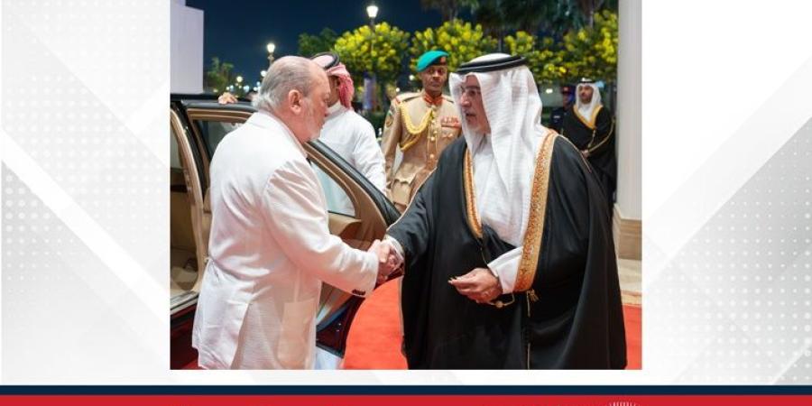 ملك مملكة ماليزيا يغادر مملكة البحرين وفي مقدمة مودعيه سمو ولي العهد رئيس مجلس الوزراء - الأول نيوز