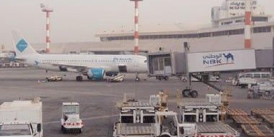 بسبب الضباب الكثيف .. تحويل عدد من الرحلات القادمة إلى مطار الكويت لدول مجاورة - الأول نيوز