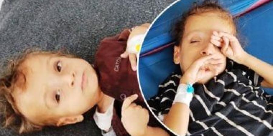 حياة الطفلين محمد وأميرة مهددة فى ظل نقص الغذاء والأدوية داخل غزة.. صور - الأول نيوز