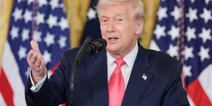 ترامب يشتري سندات في قطاعات تستفيد من سياساته - الأول نيوز